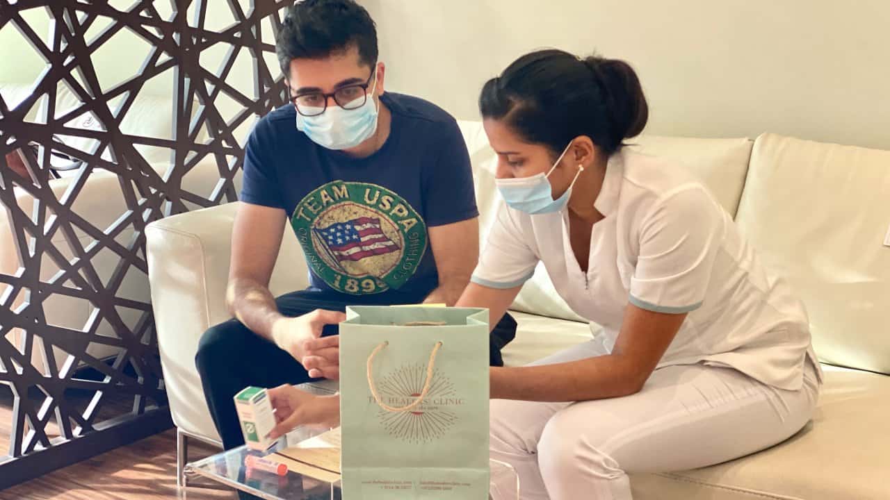 Integrated healthcare team collaboration - Seamless combination of all healing modalities with expert practitioners working together